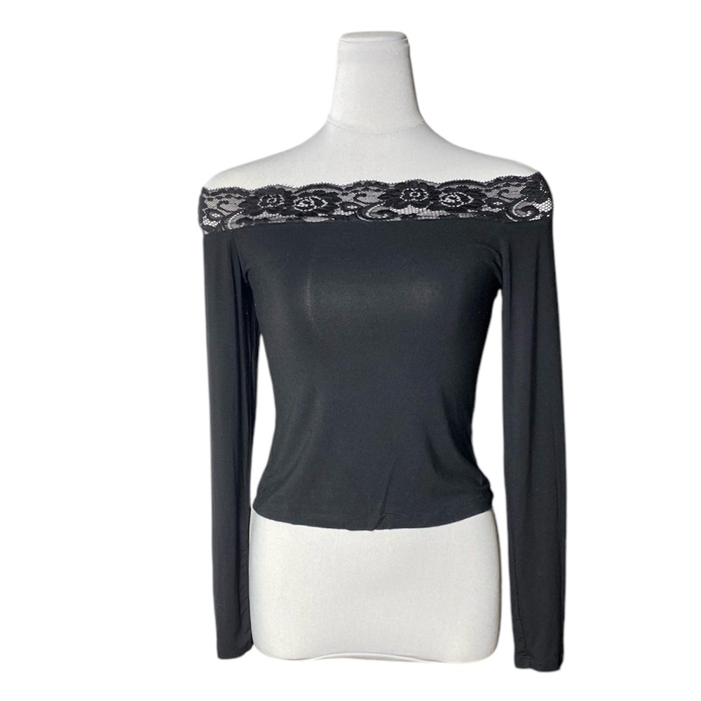 Forever 21 Off the Shoulder Lace Trim Top